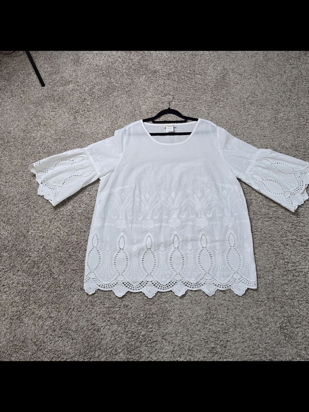 White Eyelet Crochet Tunic Top, 100% Cotton, Breathable, Lightweight (Size 16) - Picture 3 of 9
